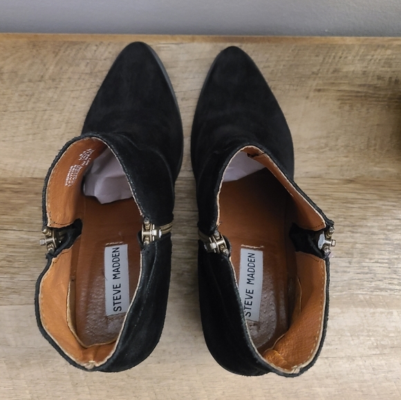 🖤STEVE MADDEN Pierce Black Suede Block Heel Ankle Boots Size 9.5 - Picture 9 of 13